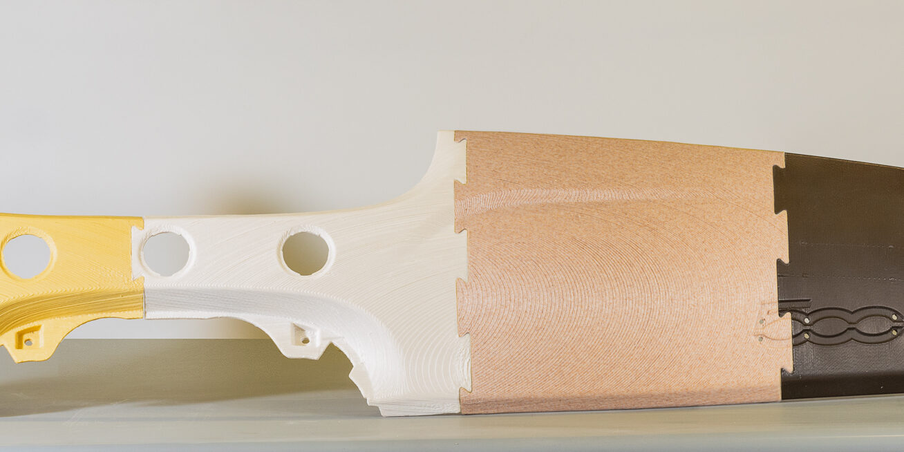 Fascia para salpicadero de coche con propiedades de color, aroma, efectos de superficie y capacidades antimicrobianas